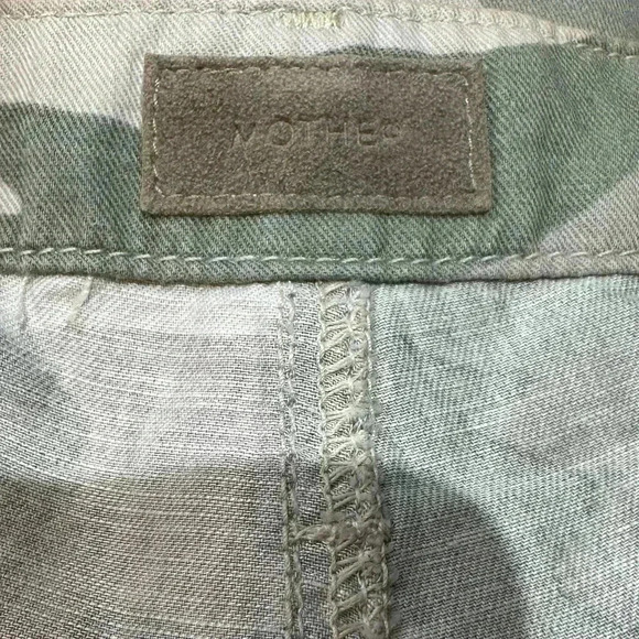 Mother The Shaker Chop Crop Fray Green Camo Stripe Linen Pants Desert Print - Picture 5 of 6
